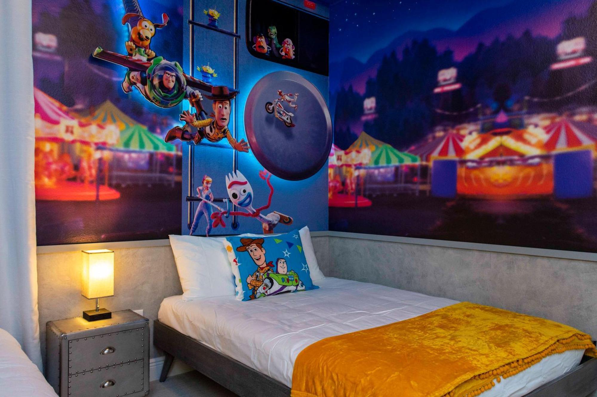 Beautiful Themed Single Home With Private Pool And Game Room Ec0405 ออร์ลันโด ภายนอก รูปภาพ
